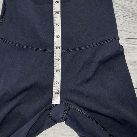 Lululemon Revitalize Crop (21") Leggings Mesh Inserts sz 2 Athletic Athleisure - Picture 6 of 7